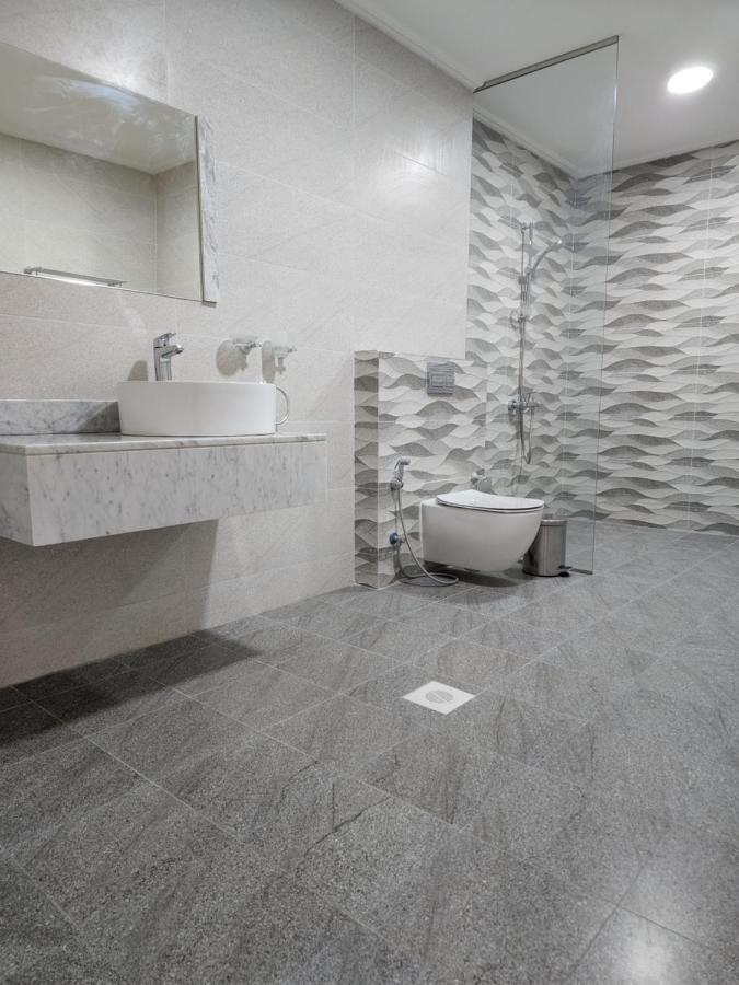 Imperial Suites Hotel 마나마 외부 사진