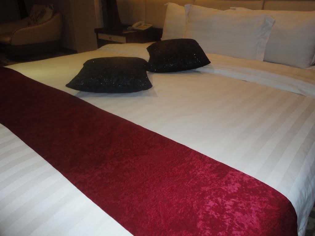 Imperial Suites Hotel 마나마 외부 사진